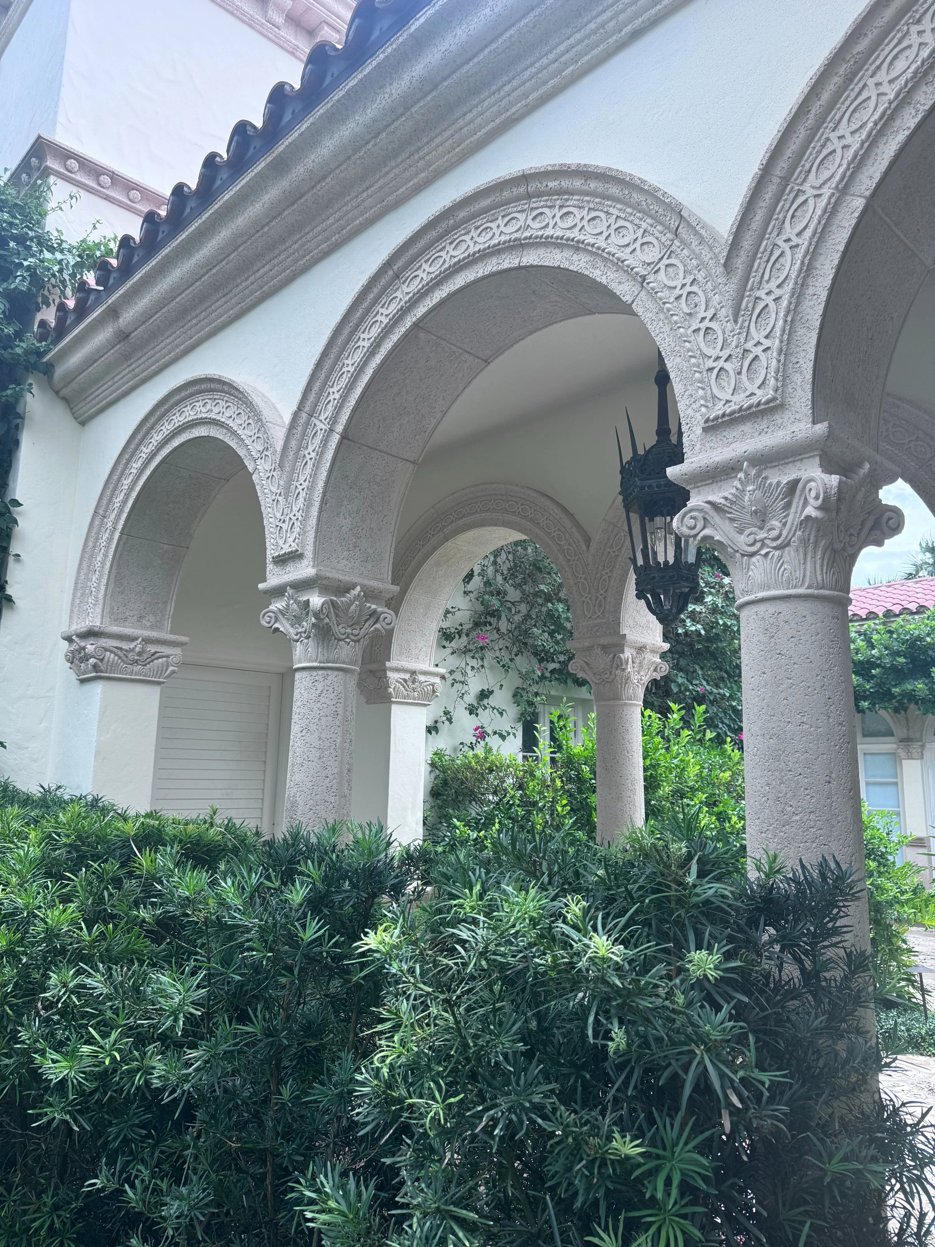 Molding and Cornices