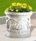 LITTLE_ANGEL_POT - Cast Stone International 
