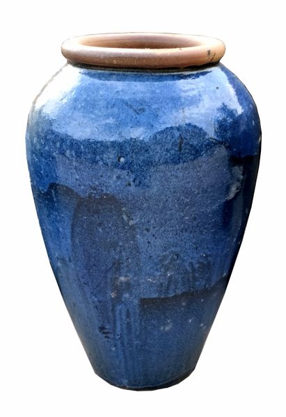 MEGARA_PLANTER_2382b5c1-7d74-4604-bde6-456d25bc0de9 - Cast Stone International 