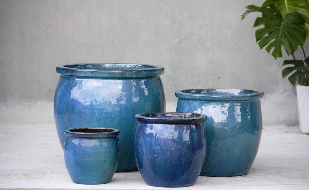 OCEANSIDE_PLANTERS - Cast Stone International 