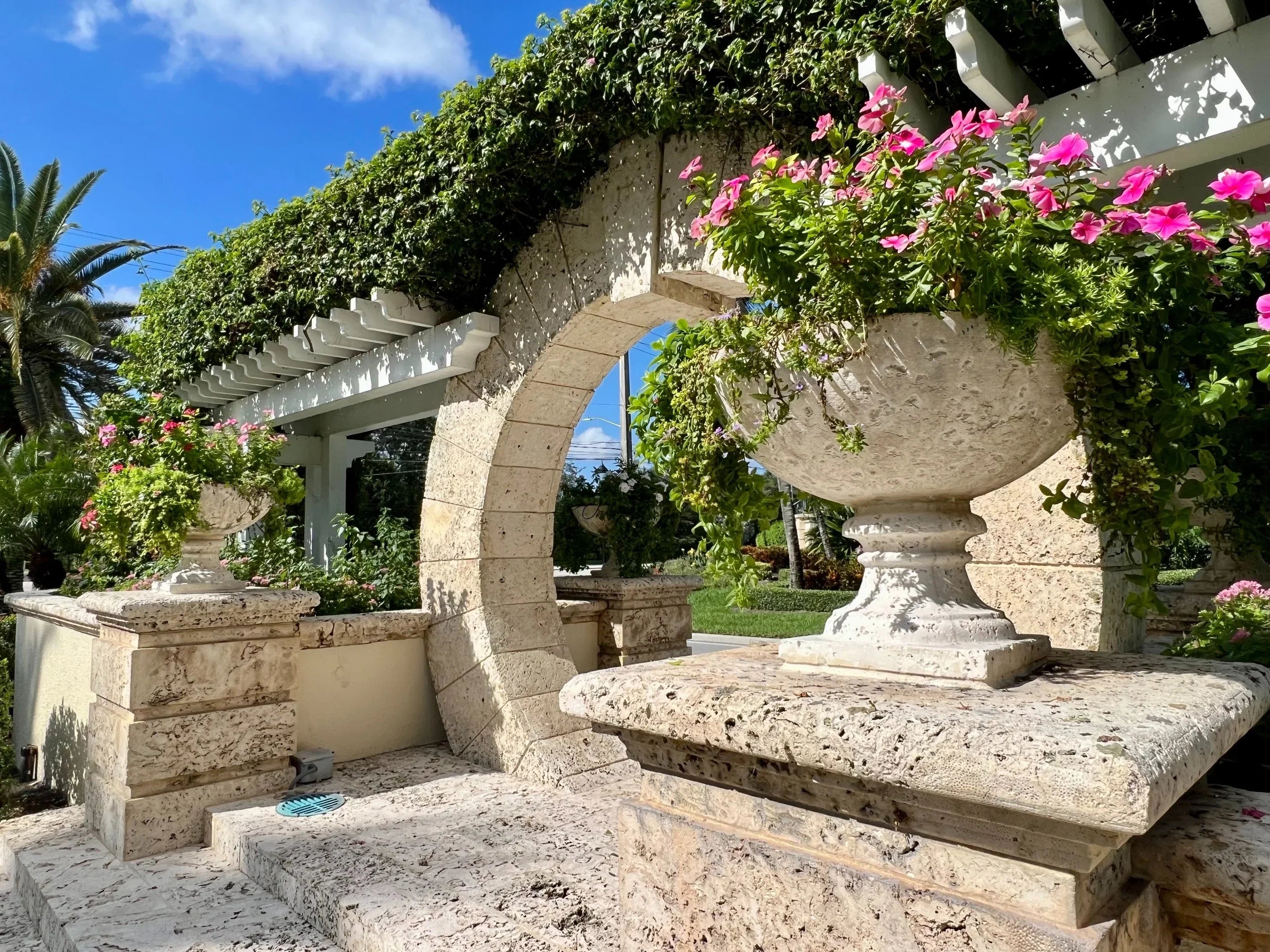 Planters1 - Cast Stone International 