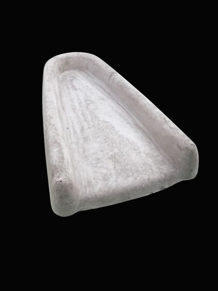 ROUNDED_CEMENT_GUTTER_DOWN_SPOUT - Cast Stone International 