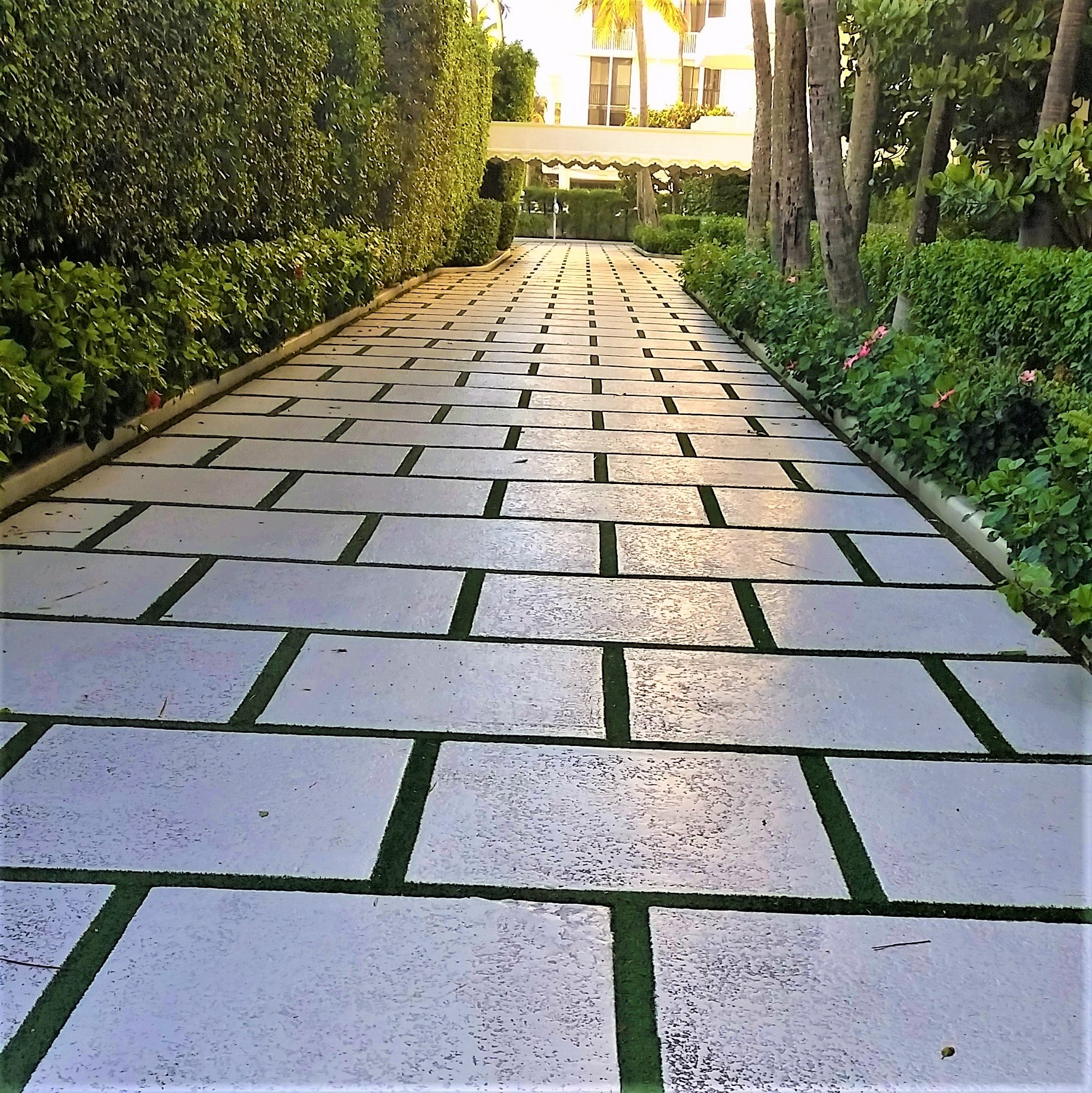 SQUARE_PAVERS_4 - Cast Stone International 